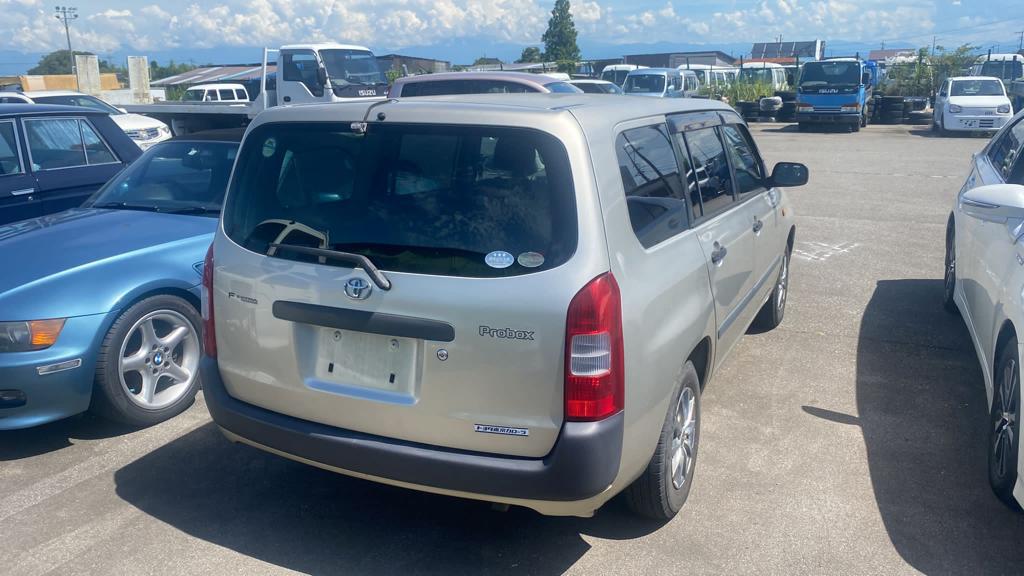 TOYOTA PROBOX