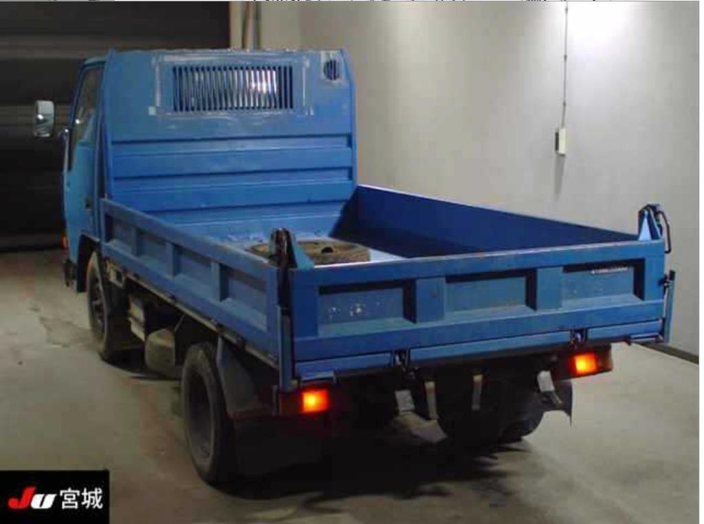 MITSBUSHI CANTER TRUCK DUMP