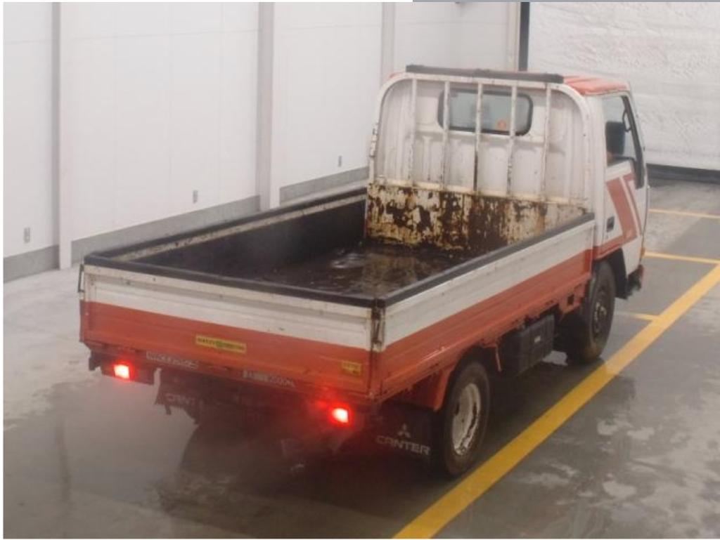 MITSBUSHI CANTER TRUCK DUMP