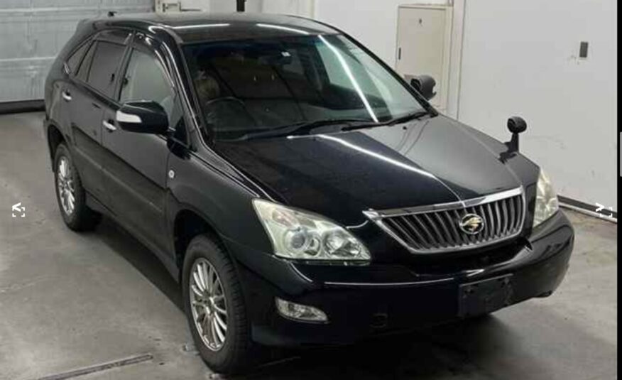 TOYOTA HARRIER 2400cc